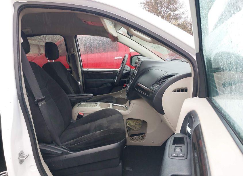 Photo 5 of 2016 Dodge Grand CARAVAN SXT (VIN 2C4RDGCG8GR323824)