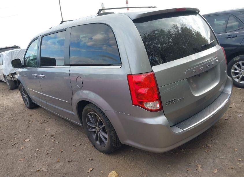 Photo 3 of 2016 Dodge Grand CARAVAN SXT (VIN 2C4RDGCG8GR364261)