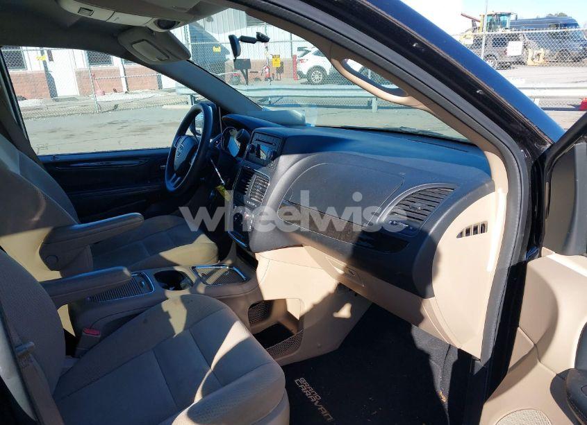Photo 5 of 2016 Dodge Grand CARAVAN SXT (VIN 2C4RDGCG8GR384526)