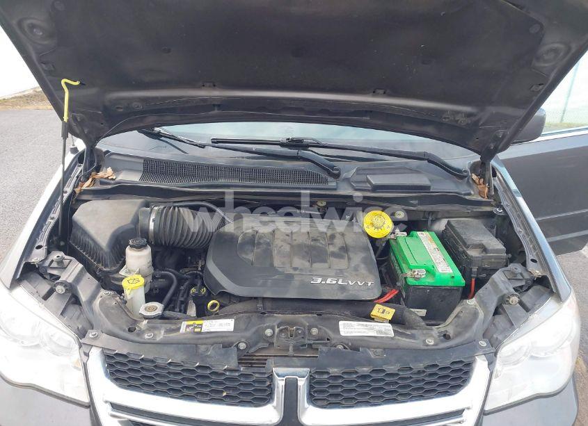 Photo 10 of 2017 Dodge Grand CARAVAN SXT (VIN 2C4RDGCG8HR662228)