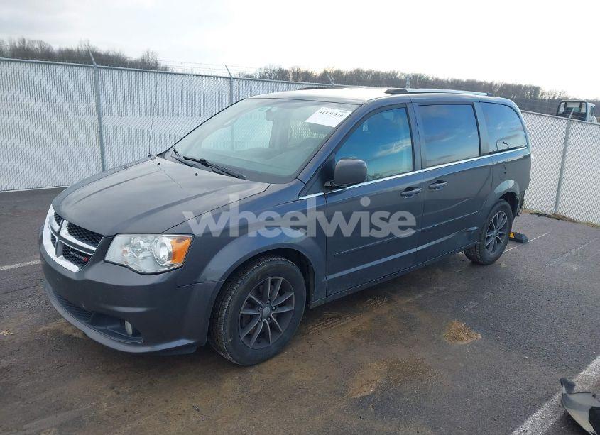 Photo 2 of 2017 Dodge Grand CARAVAN SXT (VIN 2C4RDGCG8HR662228)