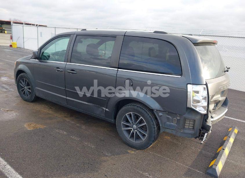 Photo 3 of 2017 Dodge Grand CARAVAN SXT (VIN 2C4RDGCG8HR662228)