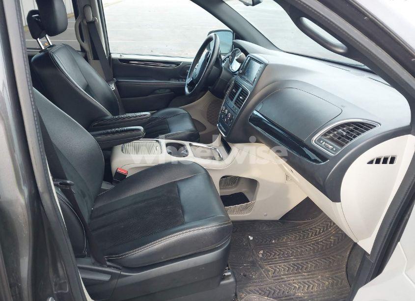 Photo 5 of 2017 Dodge Grand CARAVAN SXT (VIN 2C4RDGCG8HR662228)