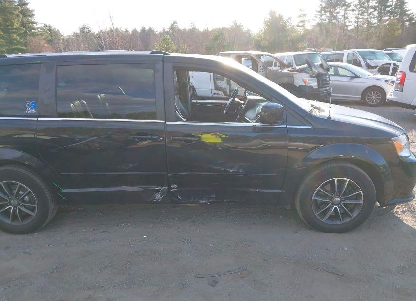 Photo 13 of 2017 Dodge Grand CARAVAN SXT (VIN 2C4RDGCG8HR731788)