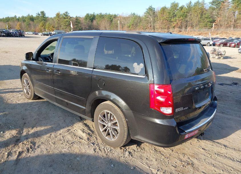 Photo 3 of 2017 Dodge Grand CARAVAN SXT (VIN 2C4RDGCG8HR731788)