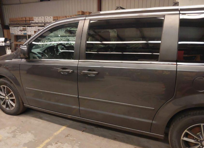 Photo 14 of 2017 Dodge Grand CARAVAN SXT (VIN 2C4RDGCG8HR807428)