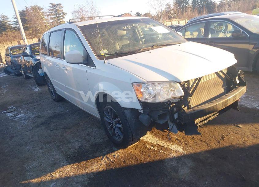 2017 Dodge Grand CARAVAN SXT (VIN 2C4RDGCG8HR862865) main photo