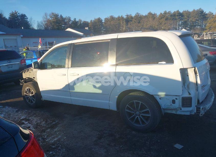 Photo 15 of 2017 Dodge Grand CARAVAN SXT (VIN 2C4RDGCG8HR862865)