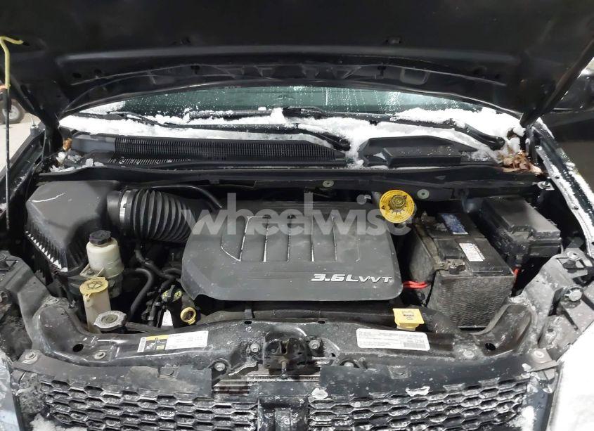 Photo 10 of 2018 Dodge Grand CARAVAN SXT (VIN 2C4RDGCG8JR150927)