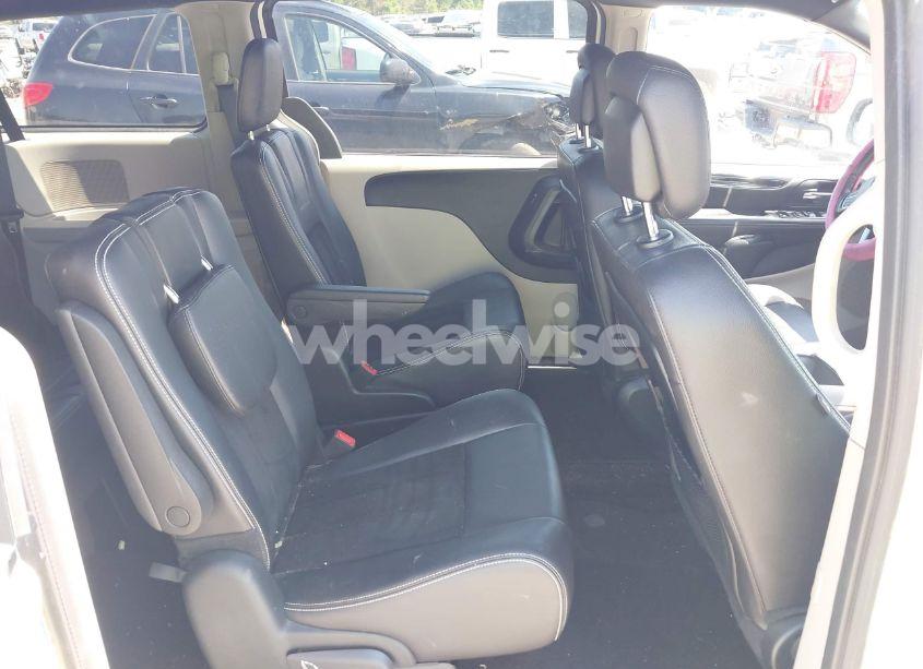 Photo 8 of 2018 Dodge Grand CARAVAN SXT (VIN 2C4RDGCG8JR276687)