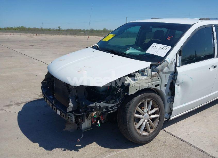 Photo 6 of 2019 Dodge Grand CARAVAN SXT (VIN 2C4RDGCG8KR642293)