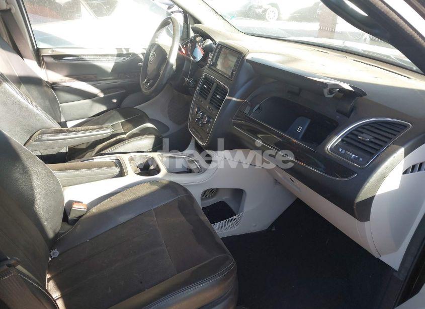 Photo 5 of 2019 Dodge Grand CARAVAN SXT (VIN 2C4RDGCG8KR656274)