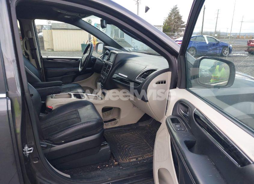 Photo 5 of 2019 Dodge Grand CARAVAN SXT (VIN 2C4RDGCG8KR672250)