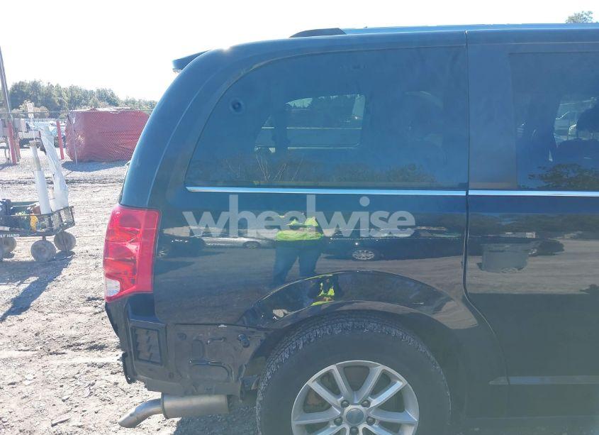 Photo 18 of 2019 Dodge Grand CARAVAN SXT (VIN 2C4RDGCG8KR688125)