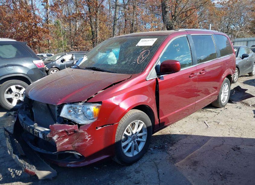 Photo 2 of 2019 Dodge Grand CARAVAN SXT (VIN 2C4RDGCG8KR707627)