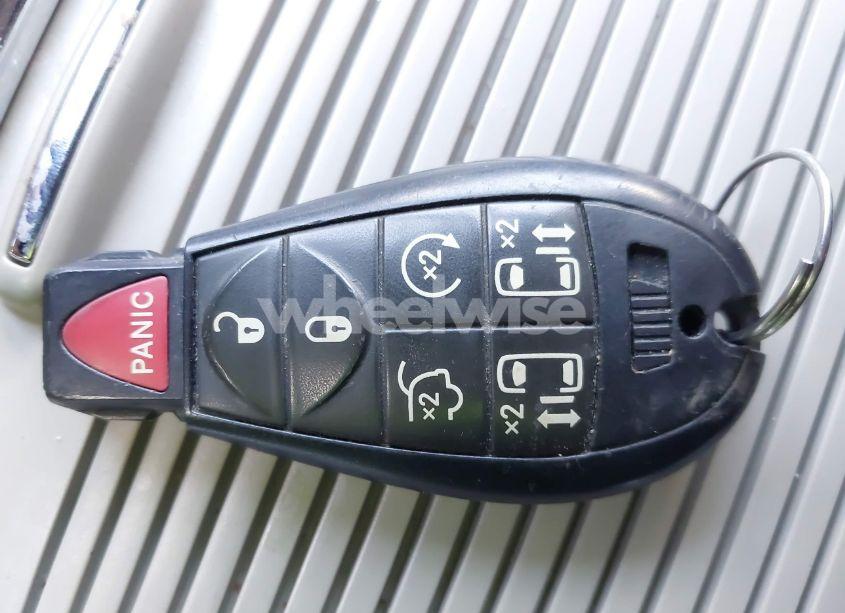 Photo 11 of 2019 Dodge Grand CARAVAN SXT (VIN 2C4RDGCG8KR717896)