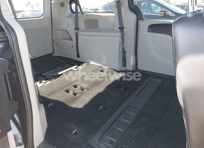 Photo 8 of 2019 Dodge Grand CARAVAN SXT (VIN 2C4RDGCG8KR776107)