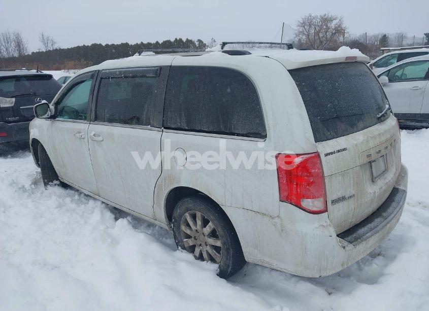 Photo 3 of 2019 Dodge Grand CARAVAN SXT (VIN 2C4RDGCG8KR784840)