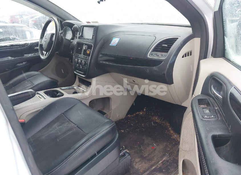 Photo 5 of 2019 Dodge Grand CARAVAN SXT (VIN 2C4RDGCG8KR784840)