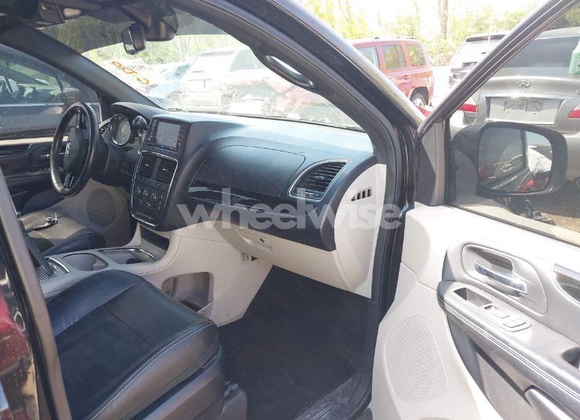 Photo 5 of 2020 Dodge Grand CARAVAN SXT (VIN 2C4RDGCG8LR174079)