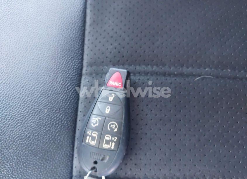 Photo 11 of 2020 Dodge Grand CARAVAN SXT (VIN 2C4RDGCG8LR206819)