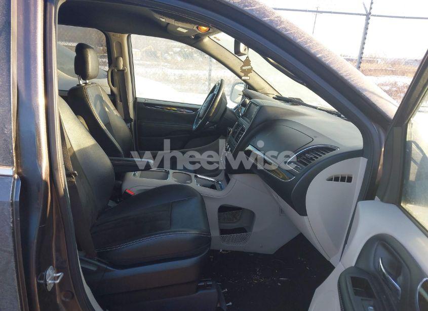 Photo 5 of 2020 Dodge Grand CARAVAN SXT (VIN 2C4RDGCG8LR206819)