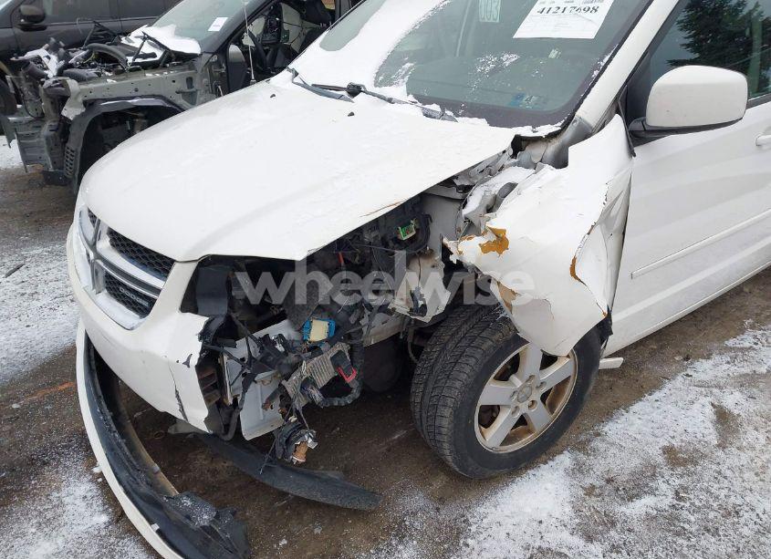 Photo 2 of 2012 Dodge Grand CARAVAN SXT (VIN 2C4RDGCG9CR115347)