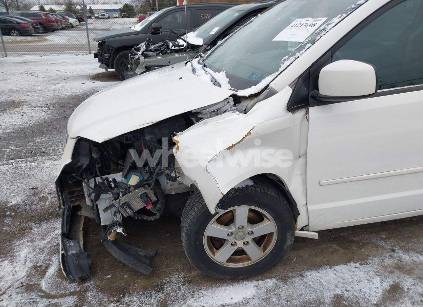 Photo 6 of 2012 Dodge Grand CARAVAN SXT (VIN 2C4RDGCG9CR115347)