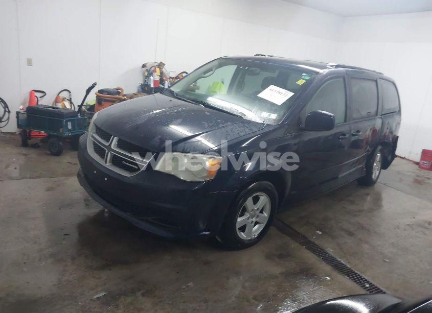 Photo 2 of 2012 Dodge Grand CARAVAN SXT (VIN 2C4RDGCG9CR231146)