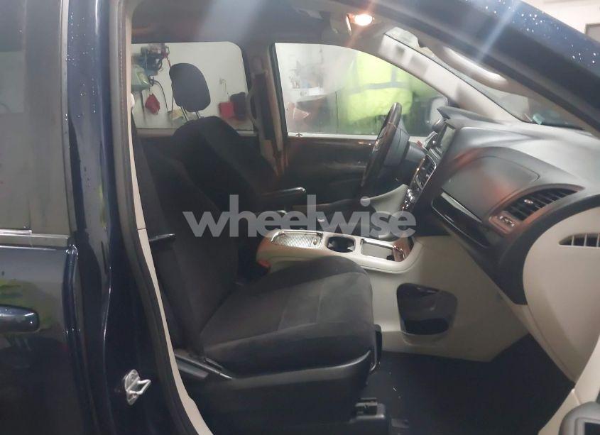 Photo 5 of 2012 Dodge Grand CARAVAN SXT (VIN 2C4RDGCG9CR231146)