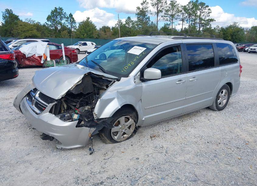 Photo 2 of 2012 Dodge Grand CARAVAN SXT (VIN 2C4RDGCG9CR371987)