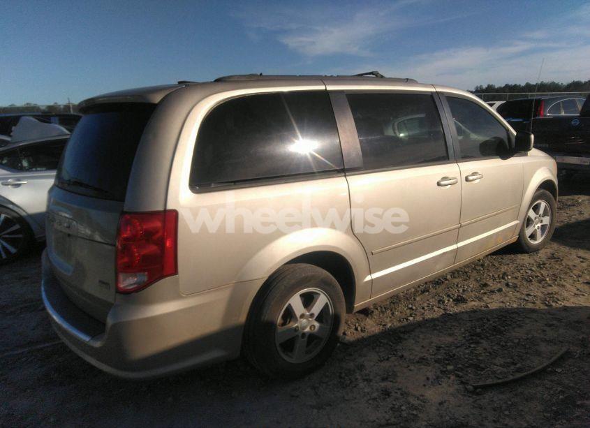 Photo 4 of 2013 Dodge Grand CARAVAN SXT (VIN 2C4RDGCG9DR521744)