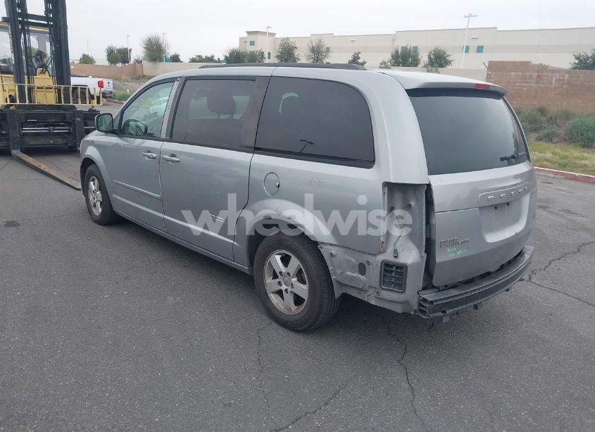 Photo 3 of 2013 Dodge Grand CARAVAN SXT (VIN 2C4RDGCG9DR576324)