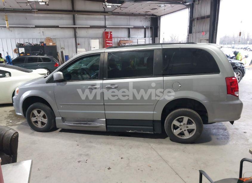 Photo 15 of 2013 Dodge Grand CARAVAN SXT (VIN 2C4RDGCG9DR611296)