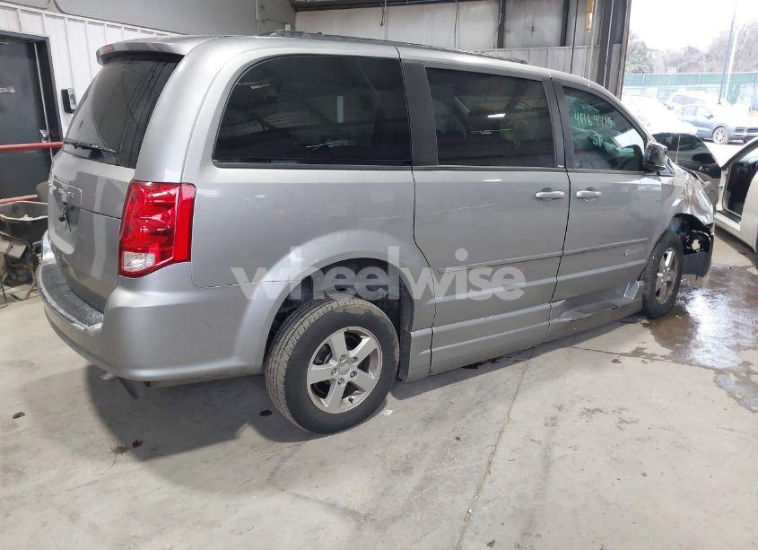 Photo 4 of 2013 Dodge Grand CARAVAN SXT (VIN 2C4RDGCG9DR611296)