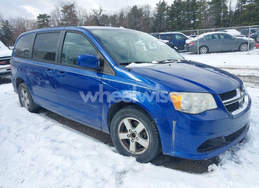 2013 Dodge Grand CARAVAN SXT (VIN 2C4RDGCG9DR636456) main photo