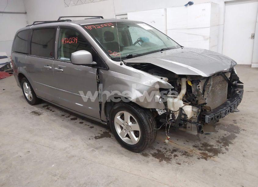 2013 Dodge Grand CARAVAN SXT (VIN 2C4RDGCG9DR655119) main photo