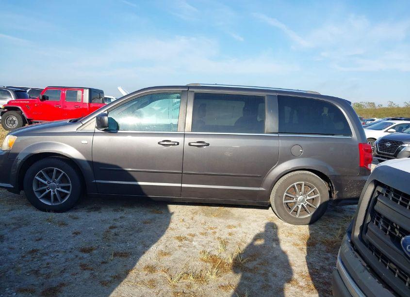 Photo 13 of 2014 Dodge Grand CARAVAN SXT 30TH ANNIVERSARY (VIN 2C4RDGCG9ER223499)