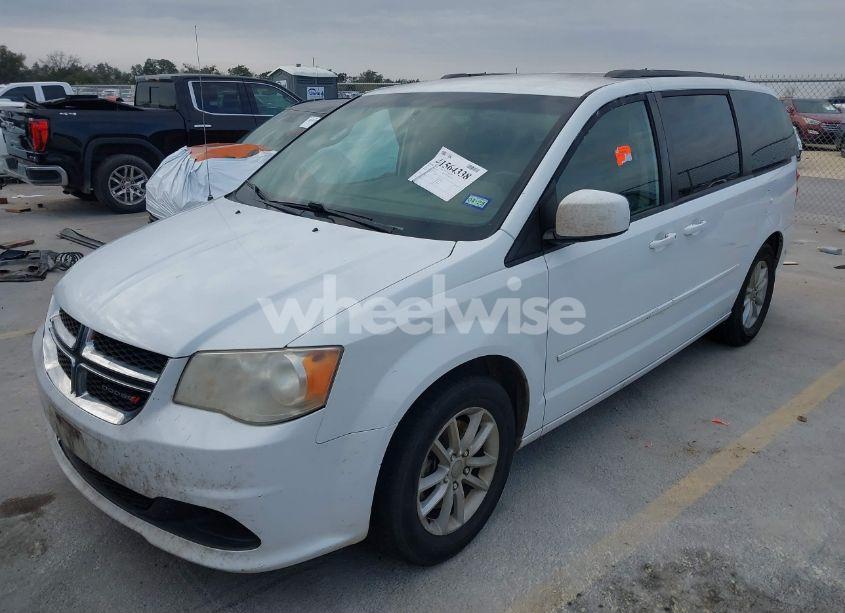 Photo 2 of 2015 Dodge Grand CARAVAN SXT (VIN 2C4RDGCG9FR523089)