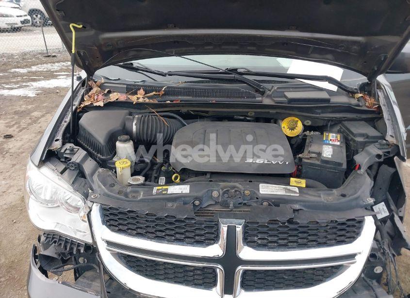 Photo 10 of 2015 Dodge Grand CARAVAN SXT (VIN 2C4RDGCG9FR548400)