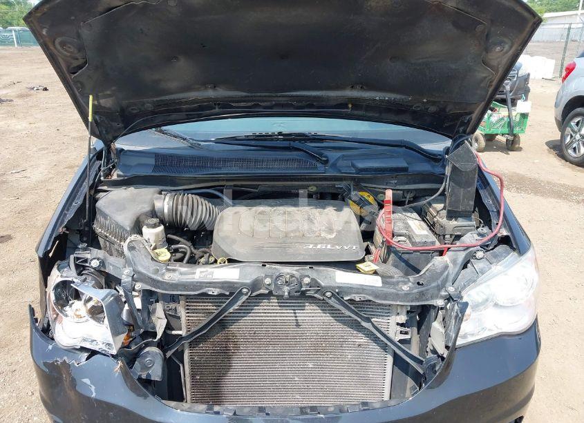 Photo 10 of 2015 Dodge Grand CARAVAN SXT (VIN 2C4RDGCG9FR585172)