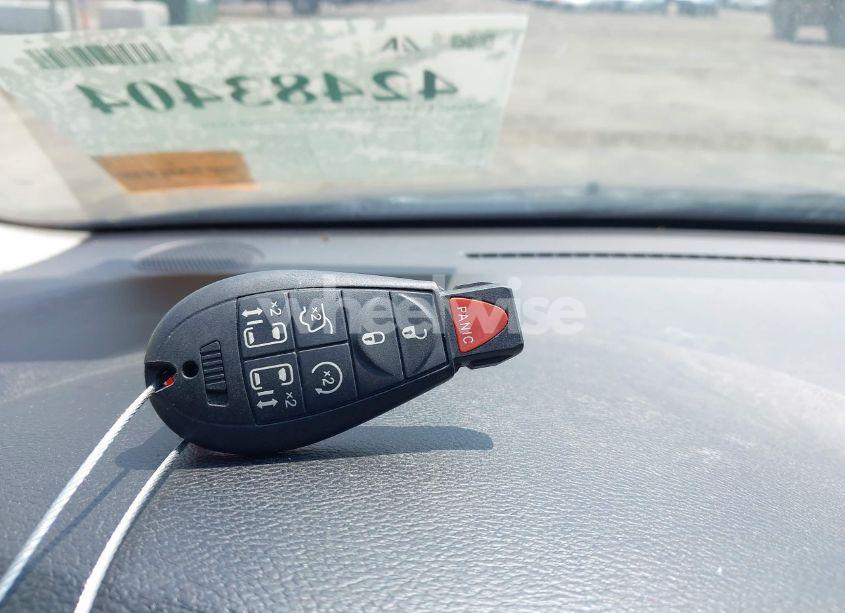 Photo 11 of 2015 Dodge Grand CARAVAN SXT (VIN 2C4RDGCG9FR585172)