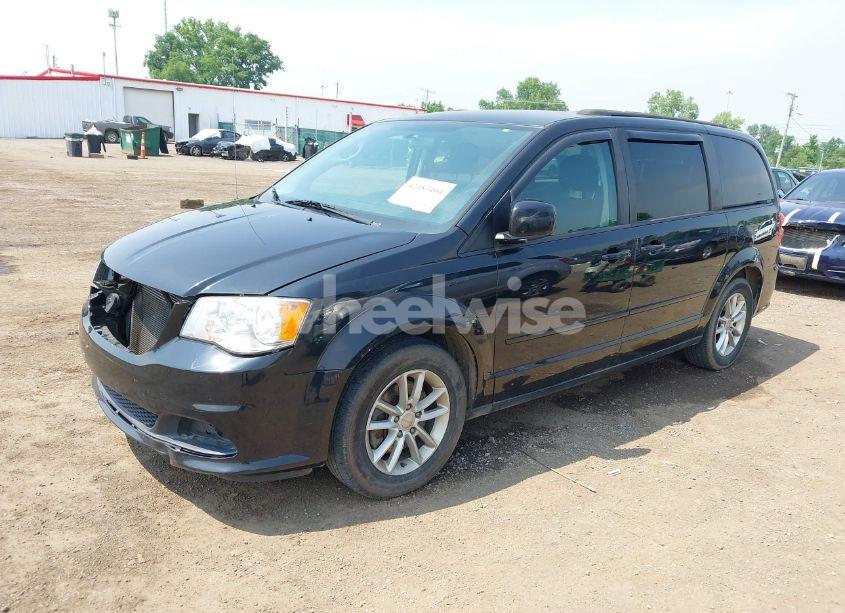 Photo 2 of 2015 Dodge Grand CARAVAN SXT (VIN 2C4RDGCG9FR585172)