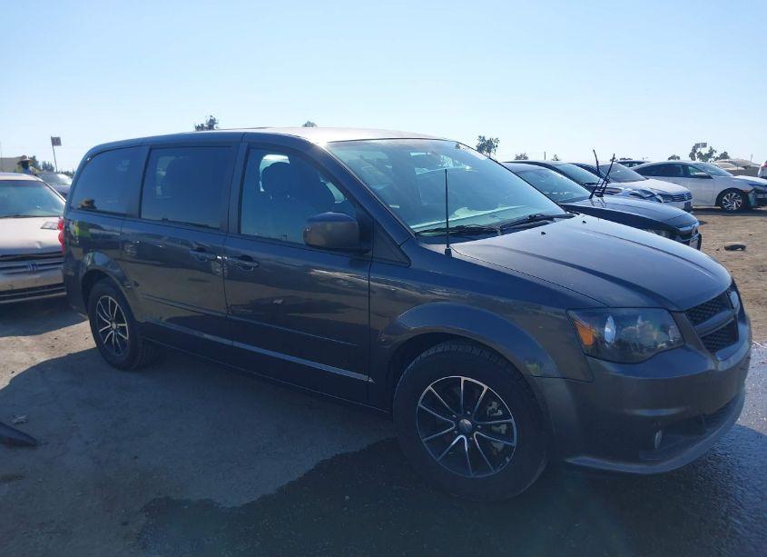 2015 Dodge Grand CARAVAN SXT PLUS (VIN 2C4RDGCG9FR652966) main photo