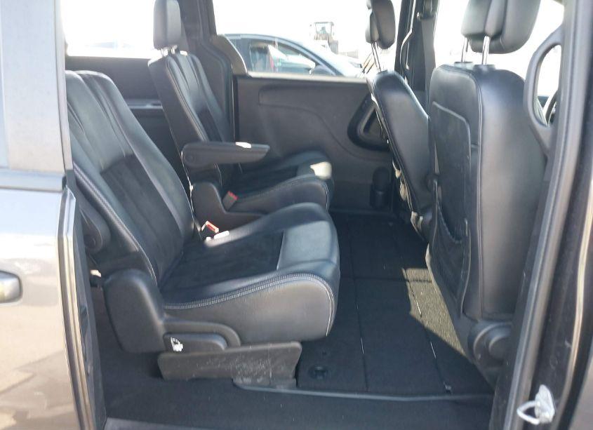 Photo 8 of 2015 Dodge Grand CARAVAN SXT PLUS (VIN 2C4RDGCG9FR652966)