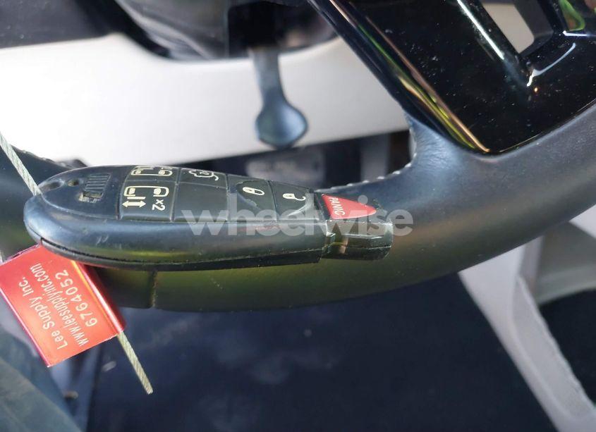 Photo 11 of 2015 Dodge Grand CARAVAN SXT PLUS (VIN 2C4RDGCG9FR660615)