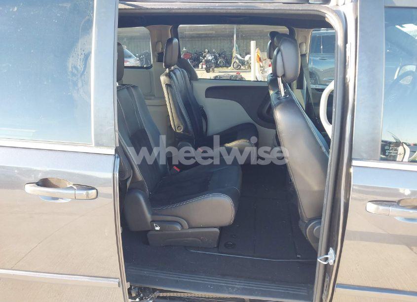 Photo 8 of 2015 Dodge Grand CARAVAN SXT PLUS (VIN 2C4RDGCG9FR660615)