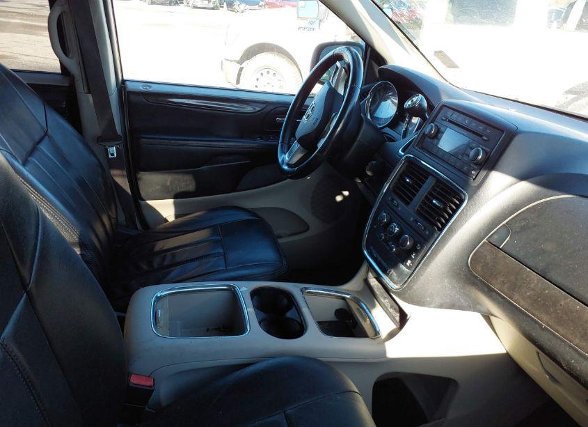 Photo 5 of 2016 Dodge Grand CARAVAN SXT (VIN 2C4RDGCG9GR152050)