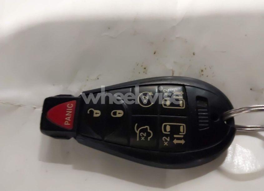 Photo 11 of 2016 Dodge Grand CARAVAN SXT (VIN 2C4RDGCG9GR179989)