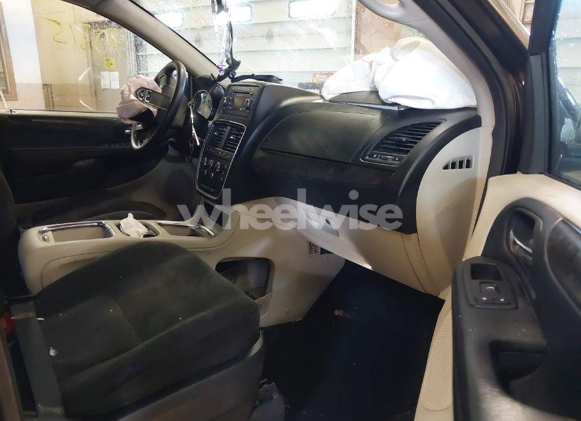 Photo 5 of 2016 Dodge Grand CARAVAN SXT (VIN 2C4RDGCG9GR179989)